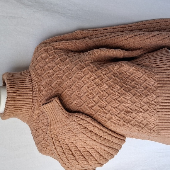T Tahari Balloon Sleeve Cozy Brown Turtleneck Sweater M - Picture 7 of 11
